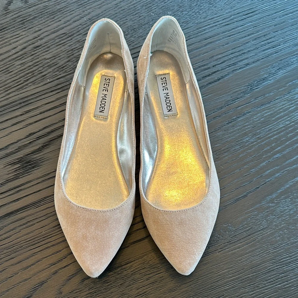 Steve Madden Hannah Taupe Elegant Suede Flats - Picture 4 of 6
